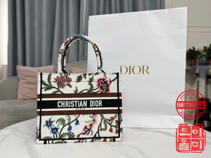 dior_xxxxx_big_00001.jpg