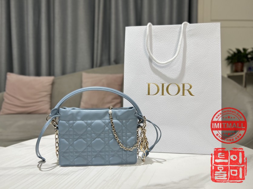 dior_xxxxx_big_00001.jpg