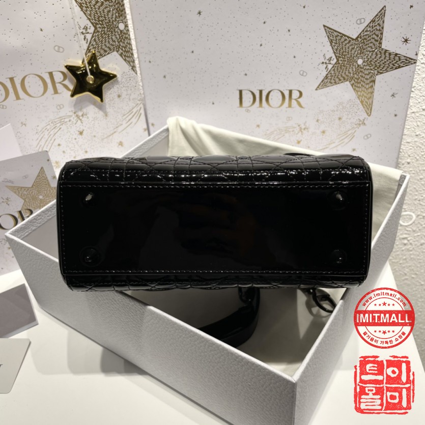 dior_xxxxx_big_00004.jpg