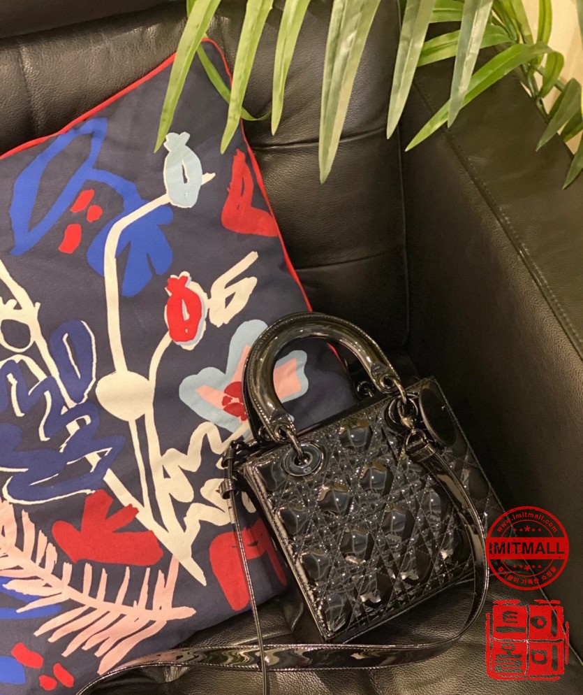 dior_xxxxx_big_00017.jpg