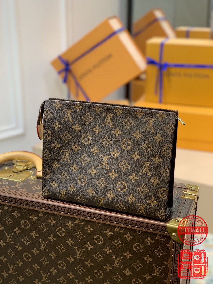 louis_vuitton_xxxxx_big_00002.jpg