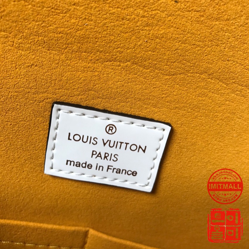 louis_vuitton_xxxxx_big_00009.jpg