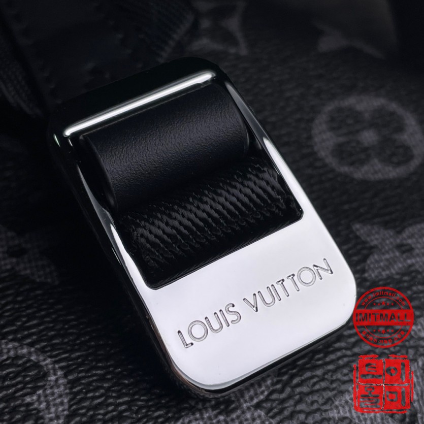 louis_vuitton_xxxxx_big_00009.jpg