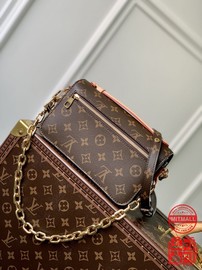 louis_vuitton_xxxxx_big_00002.jpg