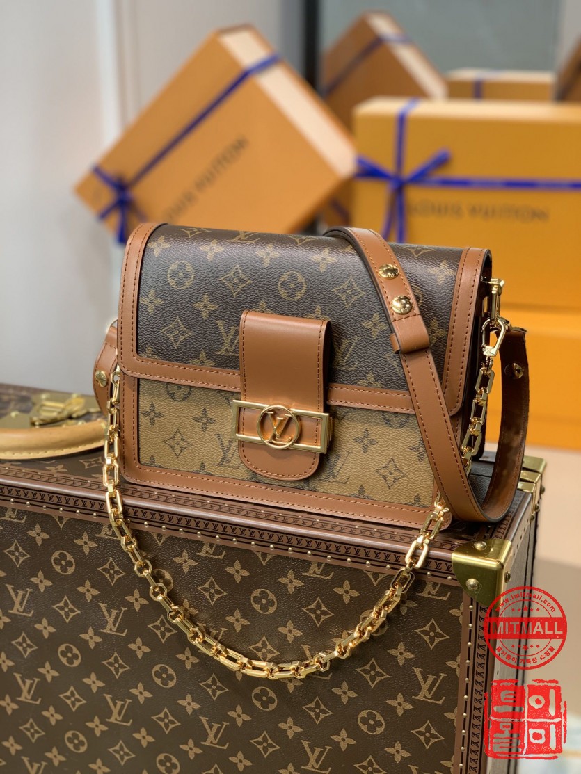 louis_vuitton_xxxxx_big_00001.jpg
