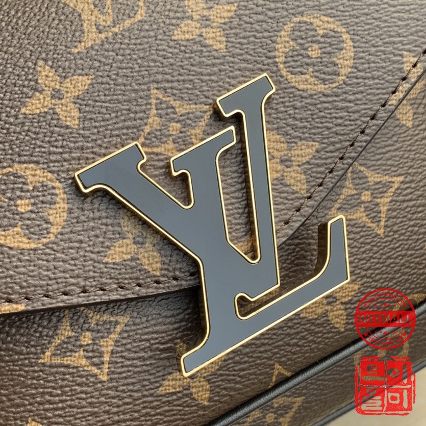 louis_vuitton_xxxxx_big_00006.jpg