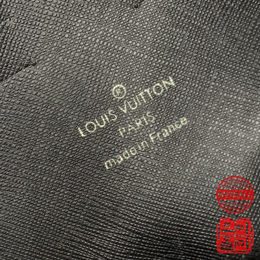 louis_vuitton_xxxxx_big_00009.jpg