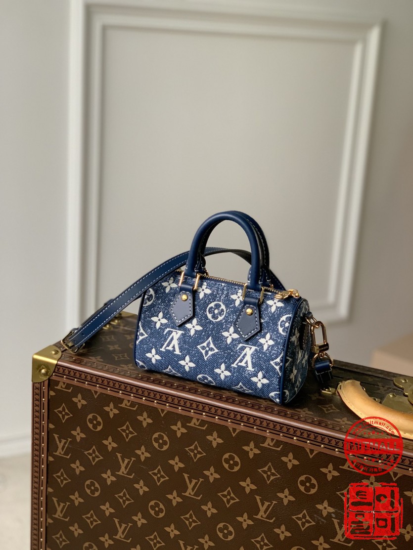 louis_vuitton_xxxxx_big_00002.jpg