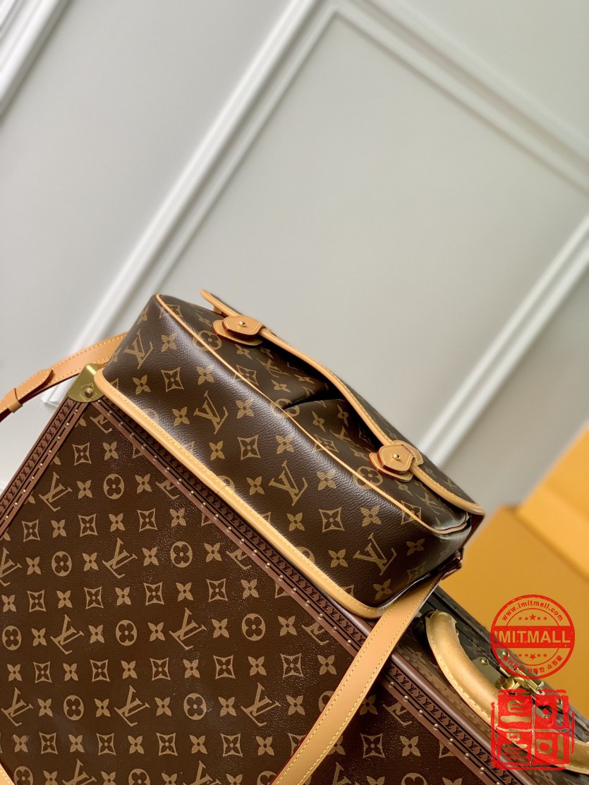 louis_vuitton_xxxxx_big_00003.jpg