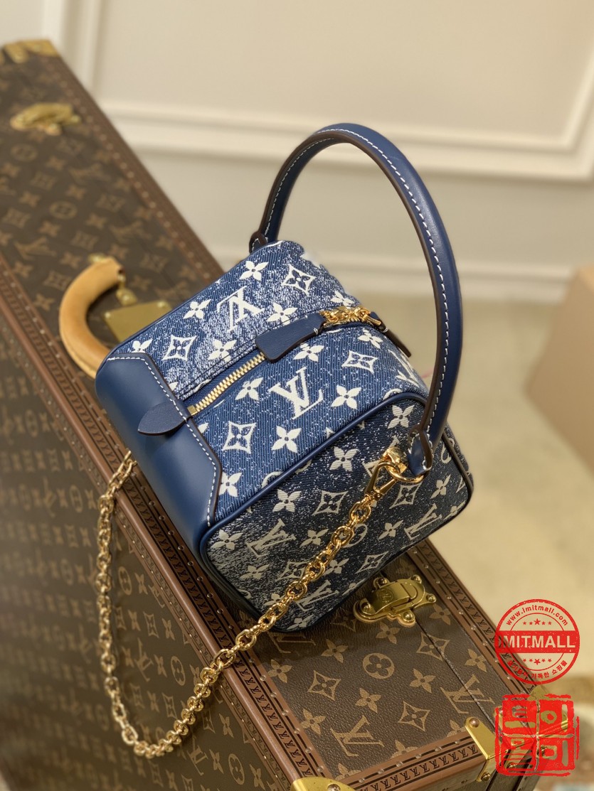 louis_vuitton_xxxxx_big_00003.jpg