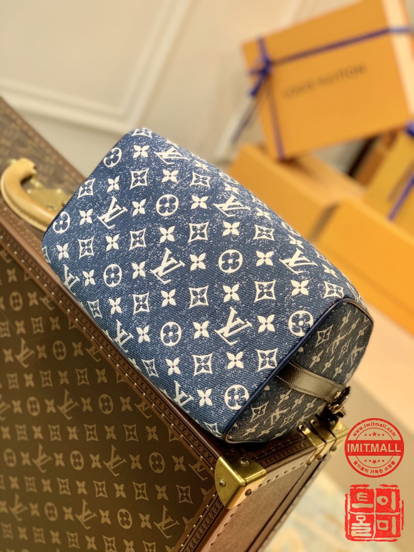 louis_vuitton_xxxxx_big_00004.jpg