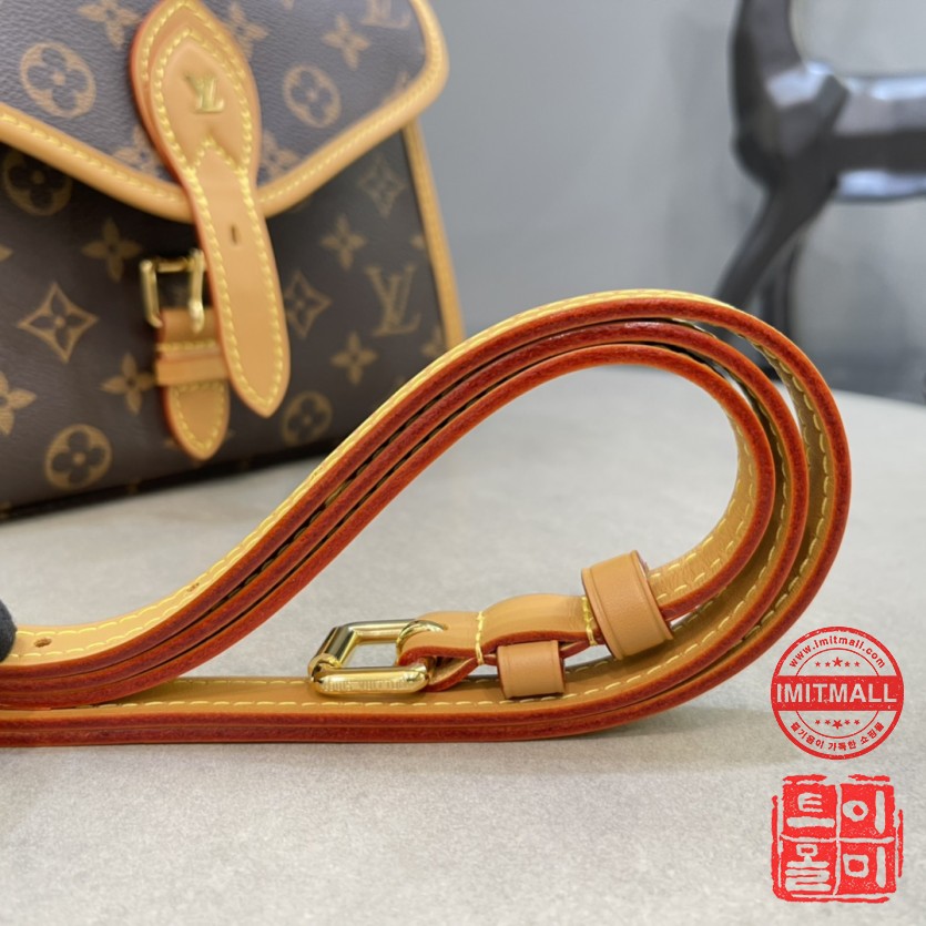louis_vuitton_xxxxx_big_00014.jpg