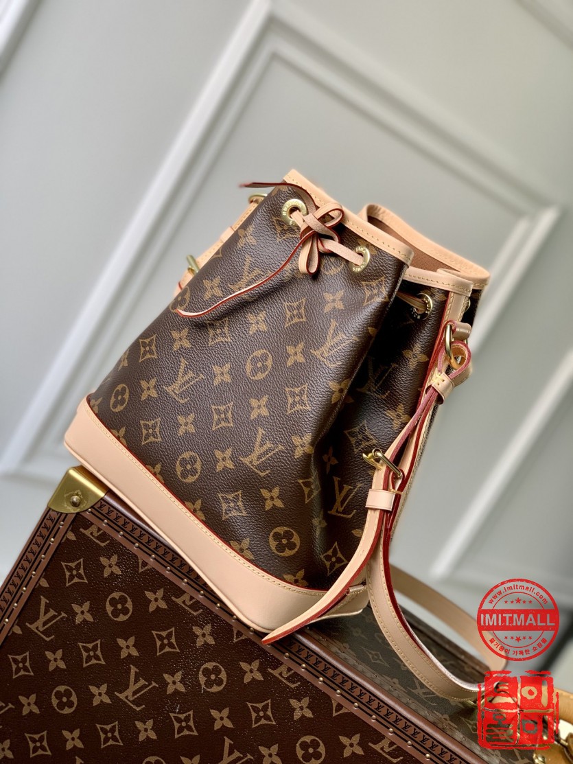 louis_vuitton_xxxxx_big_00003.jpg