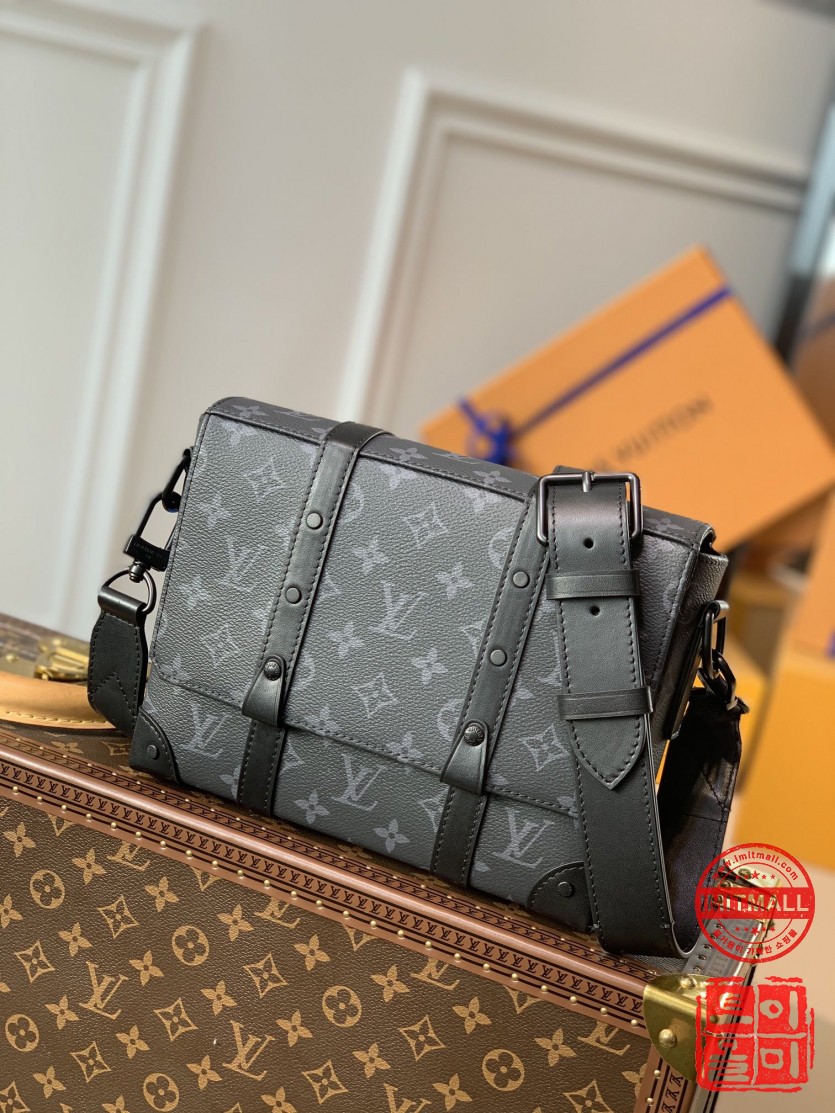 louis_vuitton_xxxxx_big_00001.jpg