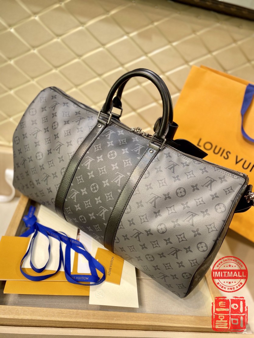 louis_vuitton_xxxxx_big_00002.jpg