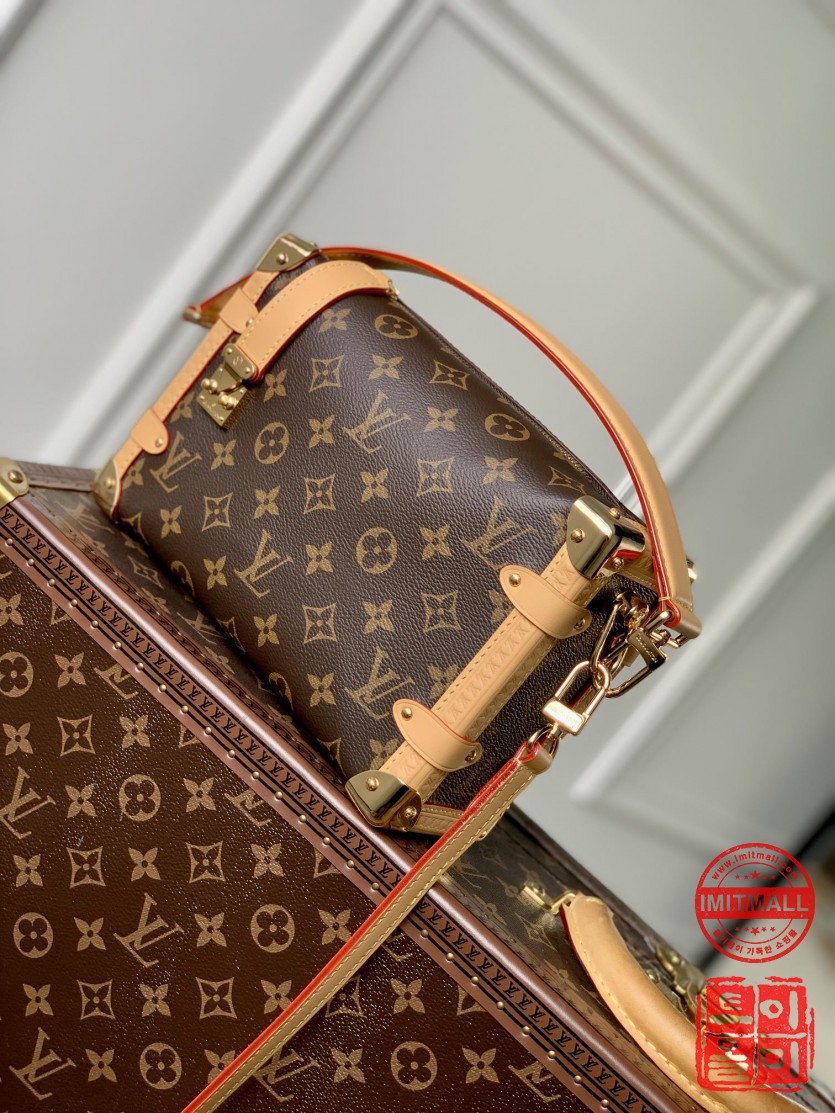 louis_vuitton_xxxxx_big_00004.jpg