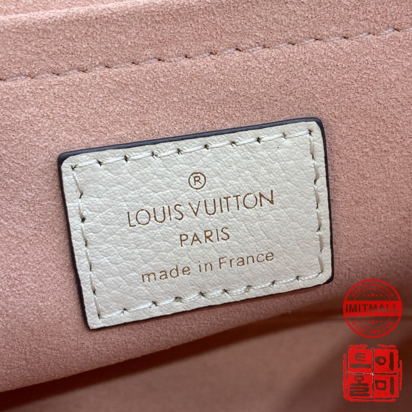 louis_vuitton_xxxxx_big_00008.jpg