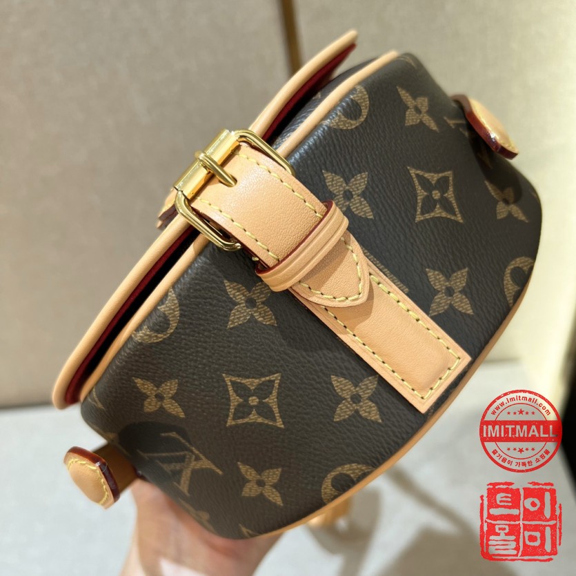 louis_vuitton_xxxxx_big_00004.jpg