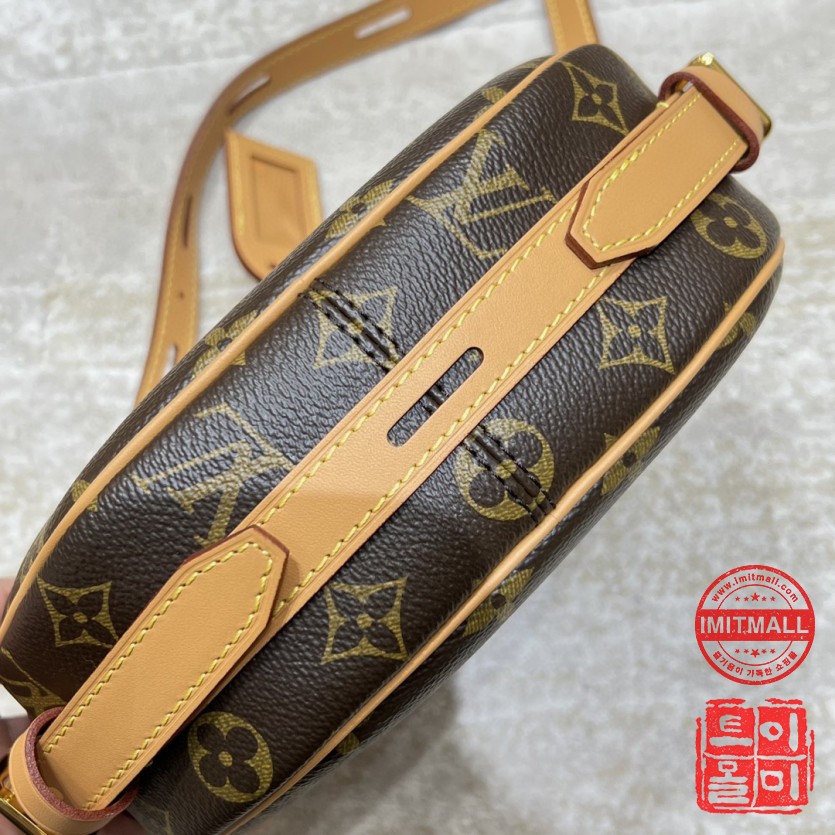 louis_vuitton_xxxxx_big_00006.jpg