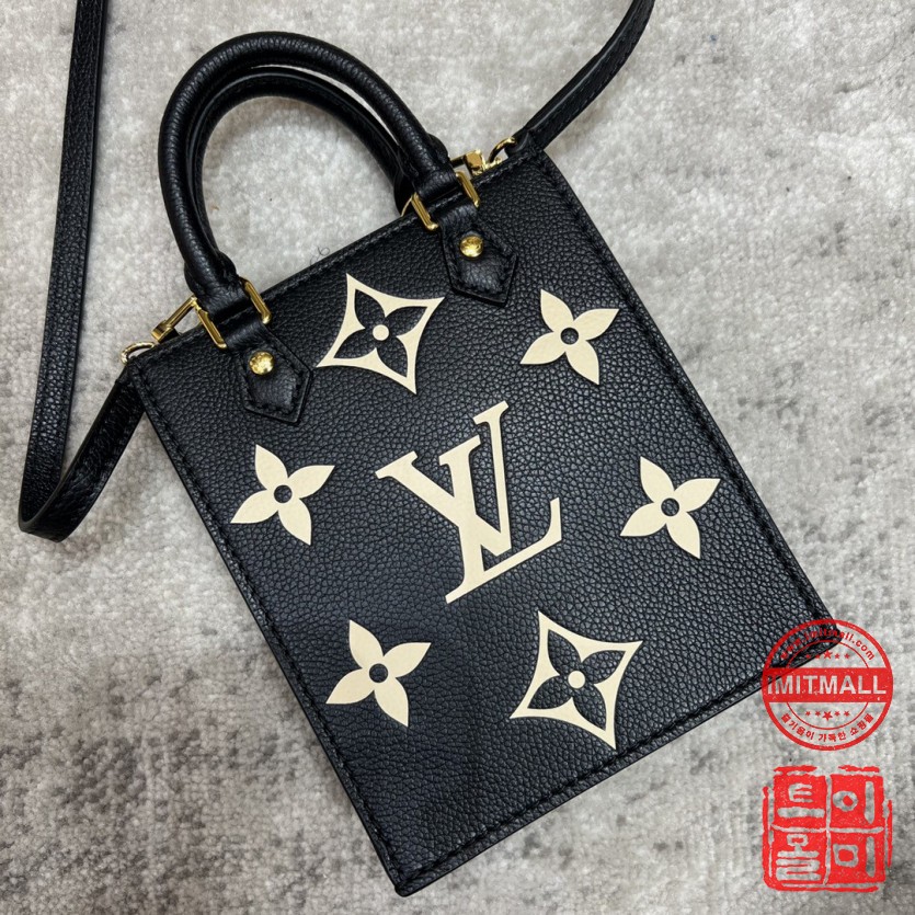 louis_vuitton_xxxxx_big_00001.jpg