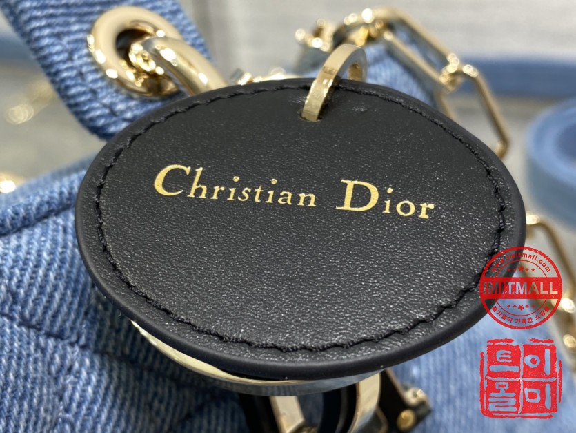 dior_xxxxx_big_00004.jpg