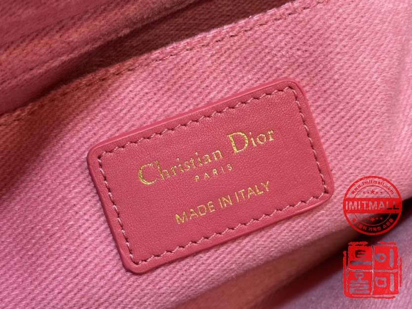 dior_xxxxx_big_00009.jpg