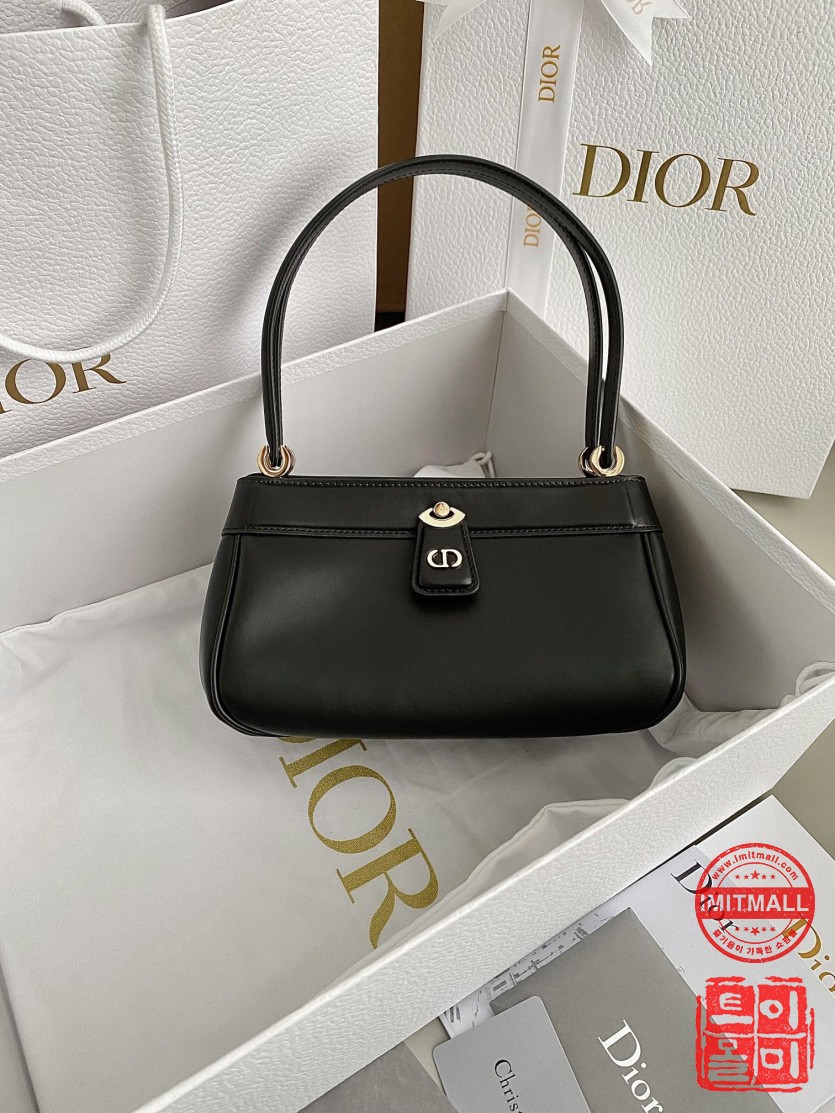 dior_xxxxx_big_00010.jpg