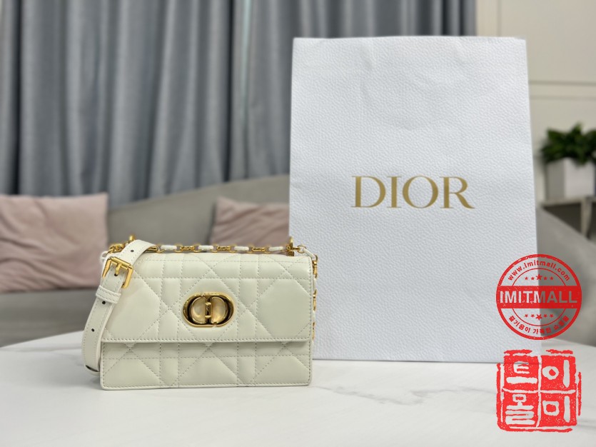 dior_xxxxx_big_00001.jpg