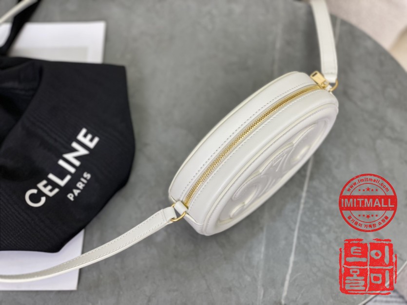 celine_xxxxx_big_00003.jpg