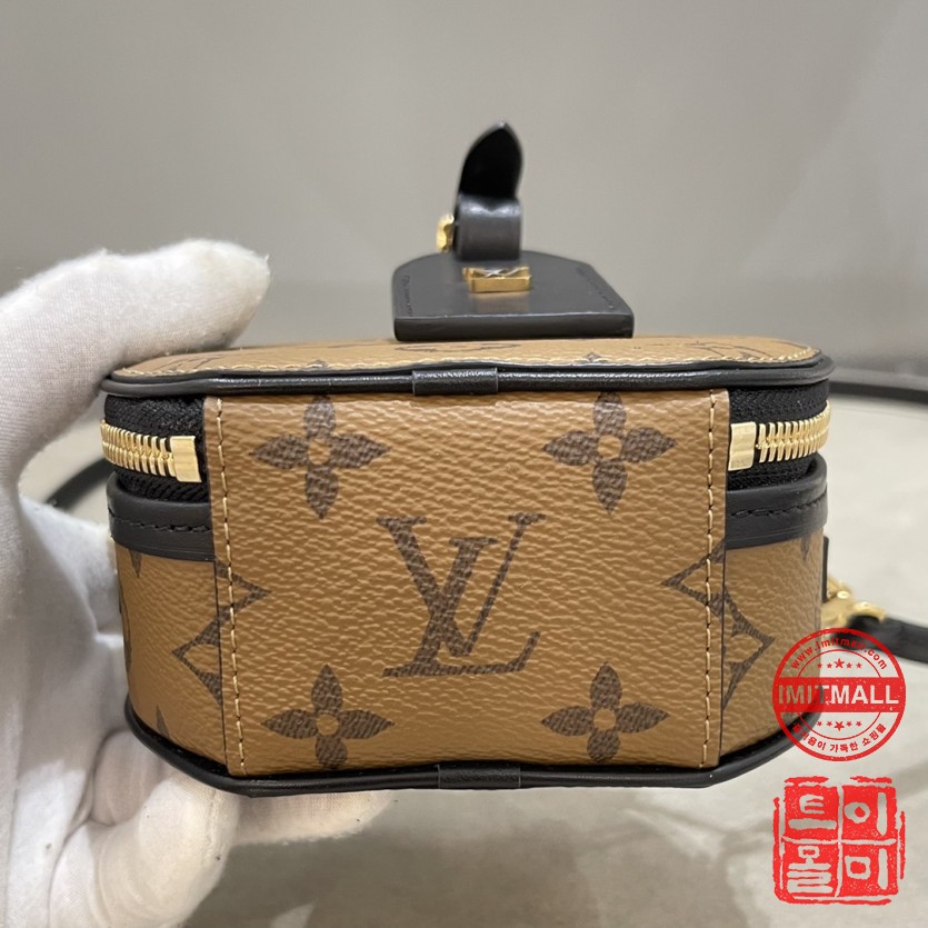 louis_vuitton_xxxxx_big_00002.jpg