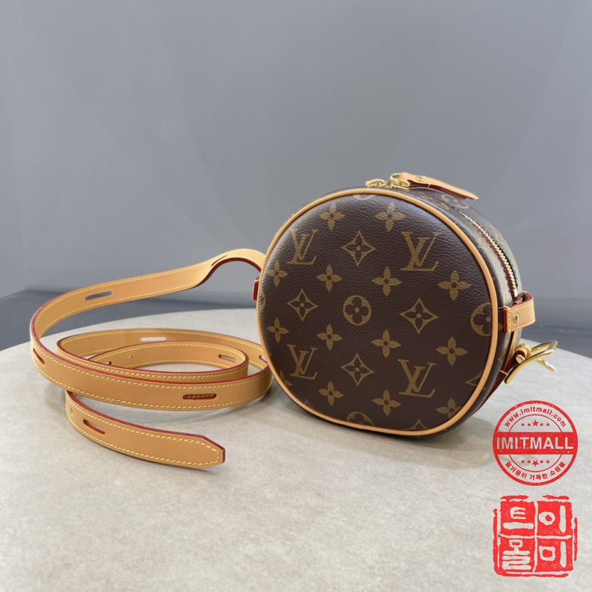 louis_vuitton_xxxxx_big_00007.jpg