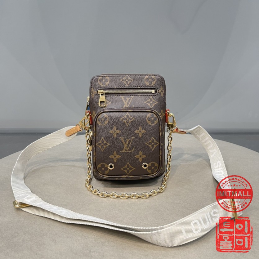 louis_vuitton_xxxxx_big_00001.jpg