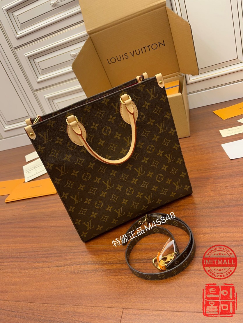 louis_vuitton_xxxxx_big_00010.jpg