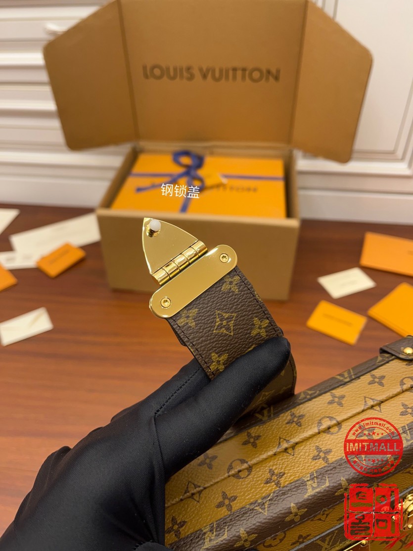 louis_vuitton_xxxxx_big_00005.jpg