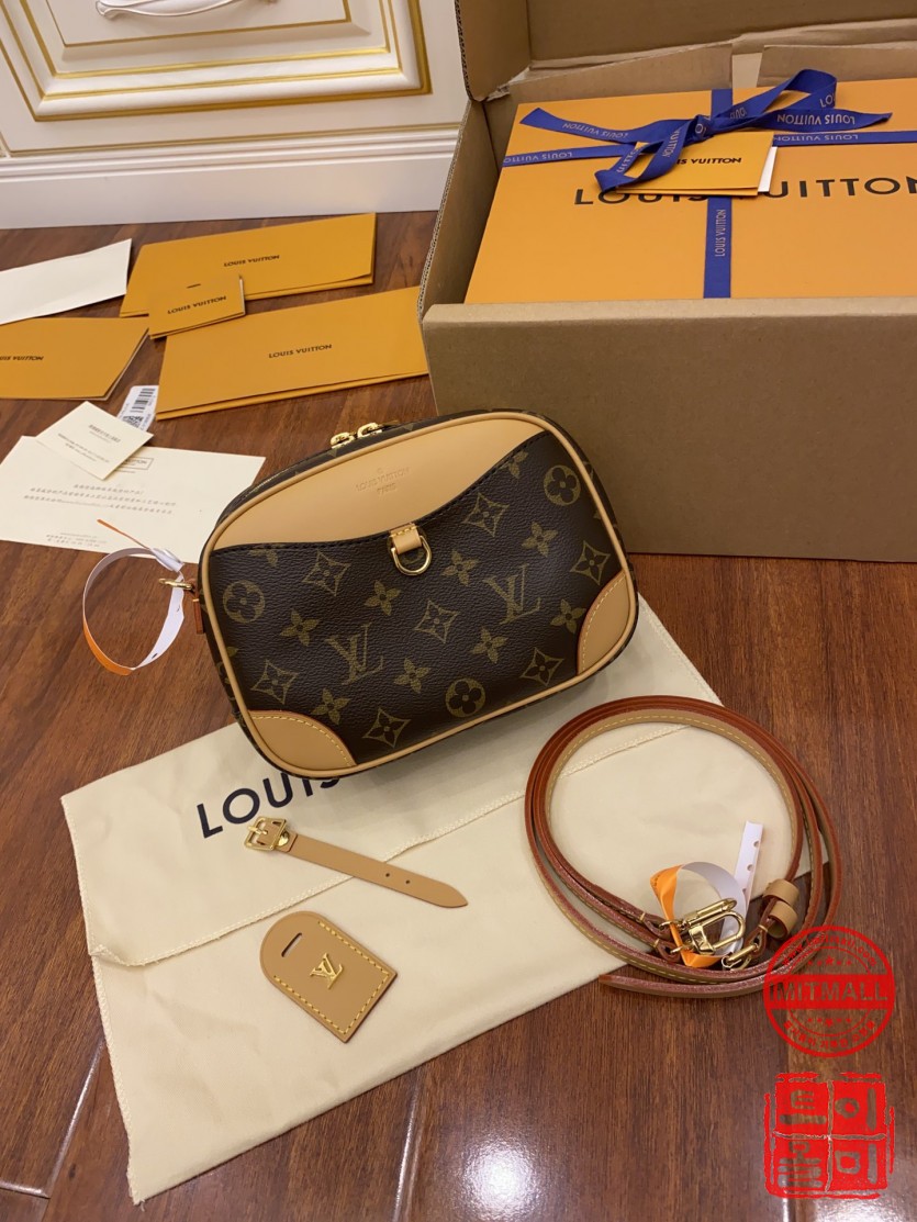 louis_vuitton_xxxxx_big_00002.jpg