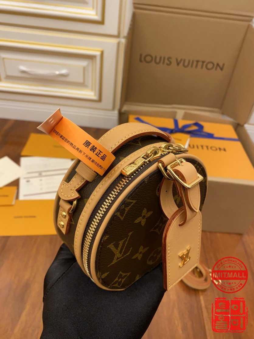 louis_vuitton_xxxxx_big_00003.jpg