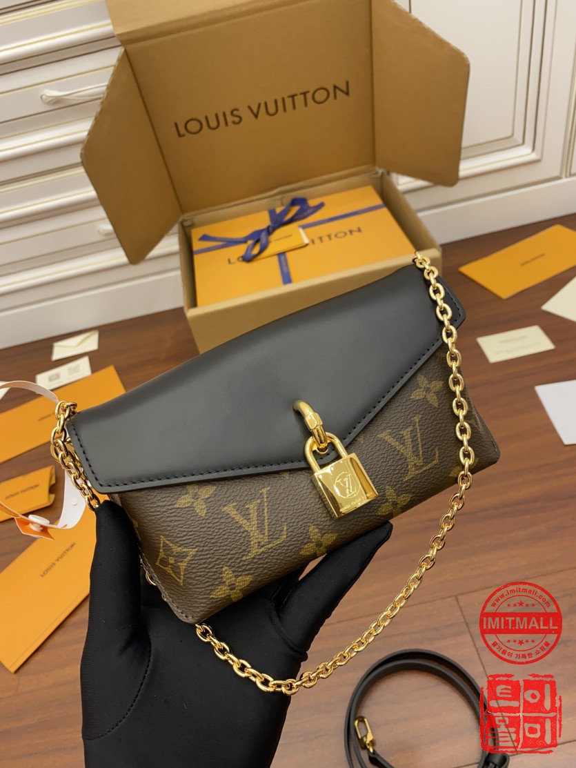 louis_vuitton_xxxxx_big_00003.jpg