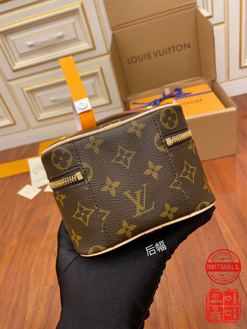 louis_vuitton_xxxxx_big_00003.jpg