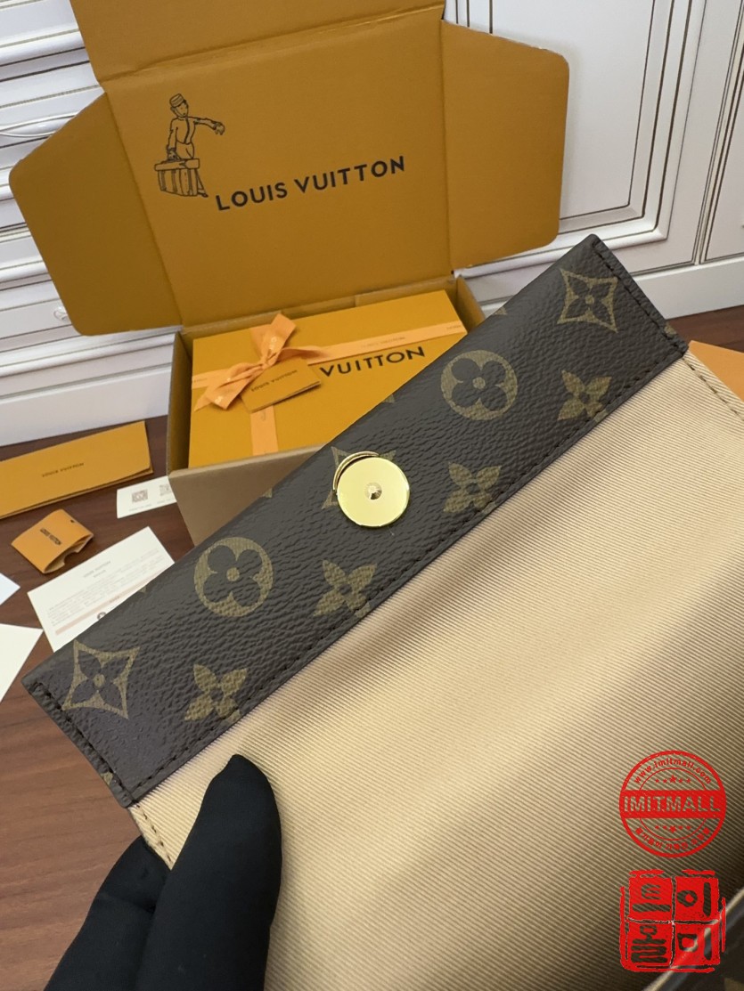 louis_vuitton_xxxxx_big_00007.jpg