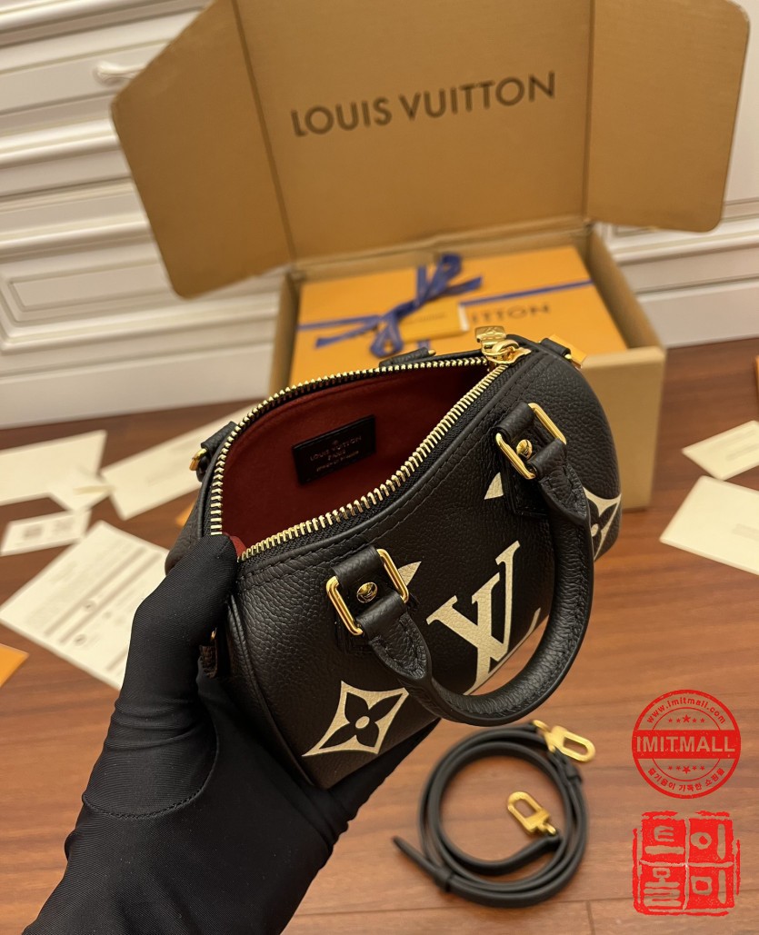 louis_vuitton_xxxxx_big_00007.jpg