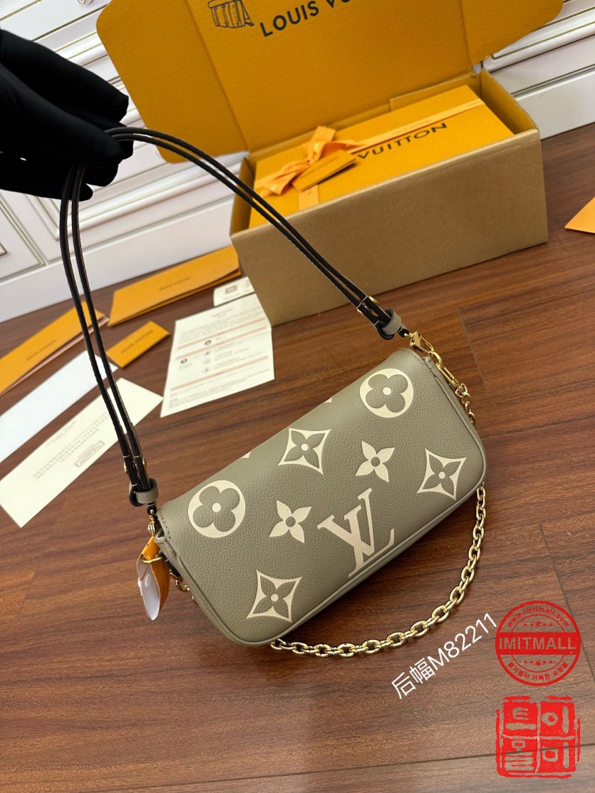 louis_vuitton_xxxxx_big_00002.jpg