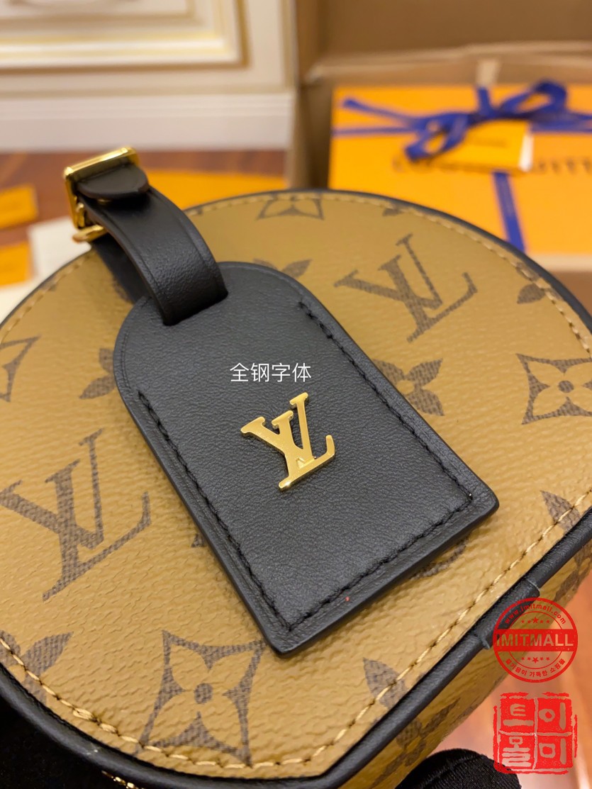 louis_vuitton_xxxxx_big_00002.jpg