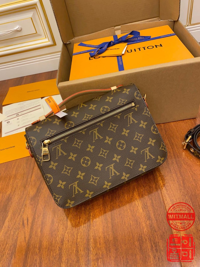 louis_vuitton_xxxxx_big_00002.jpg