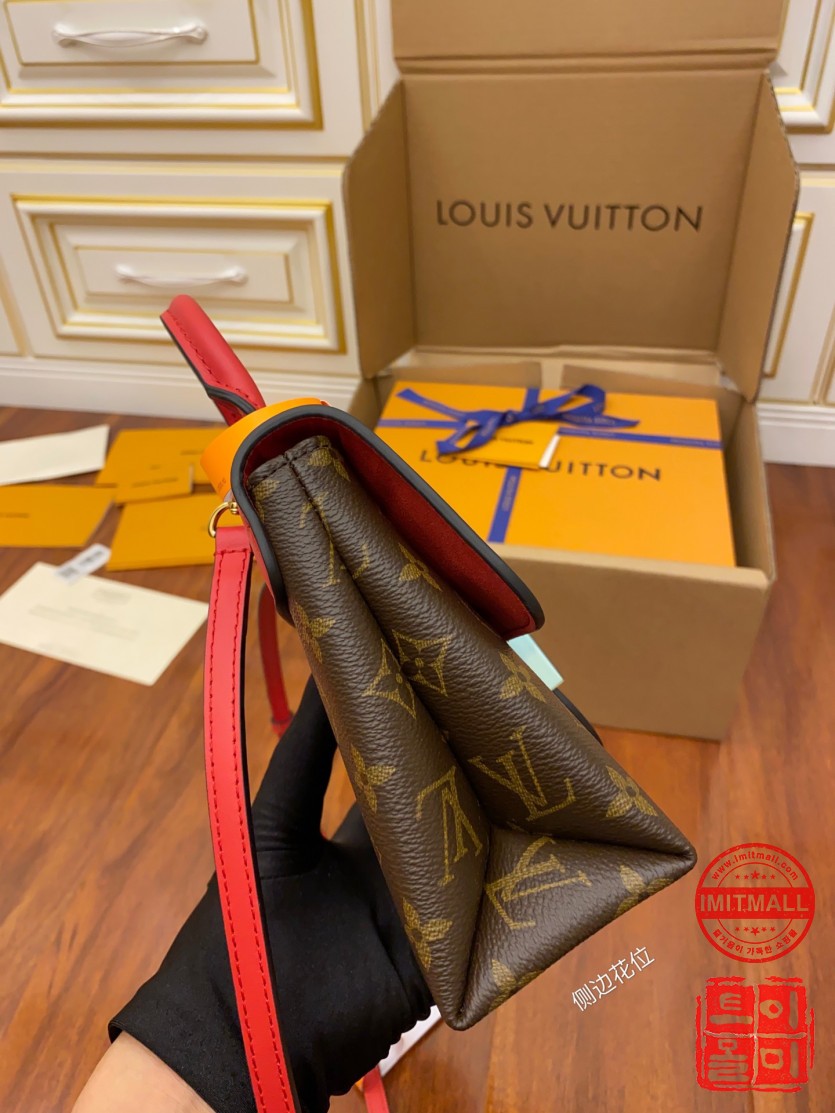 louis_vuitton_xxxxx_big_00007.jpg