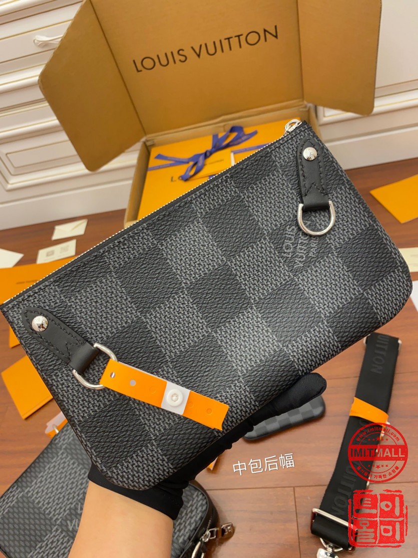 louis_vuitton_xxxxx_big_00008.jpg