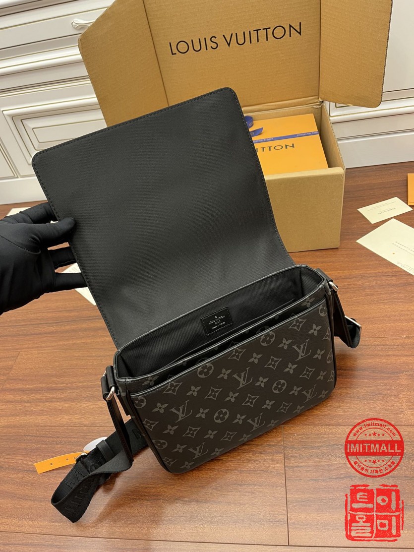 louis_vuitton_xxxxx_big_00014.jpg