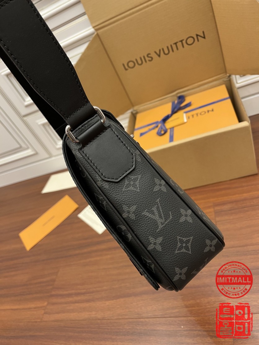 louis_vuitton_xxxxx_big_00016.jpg