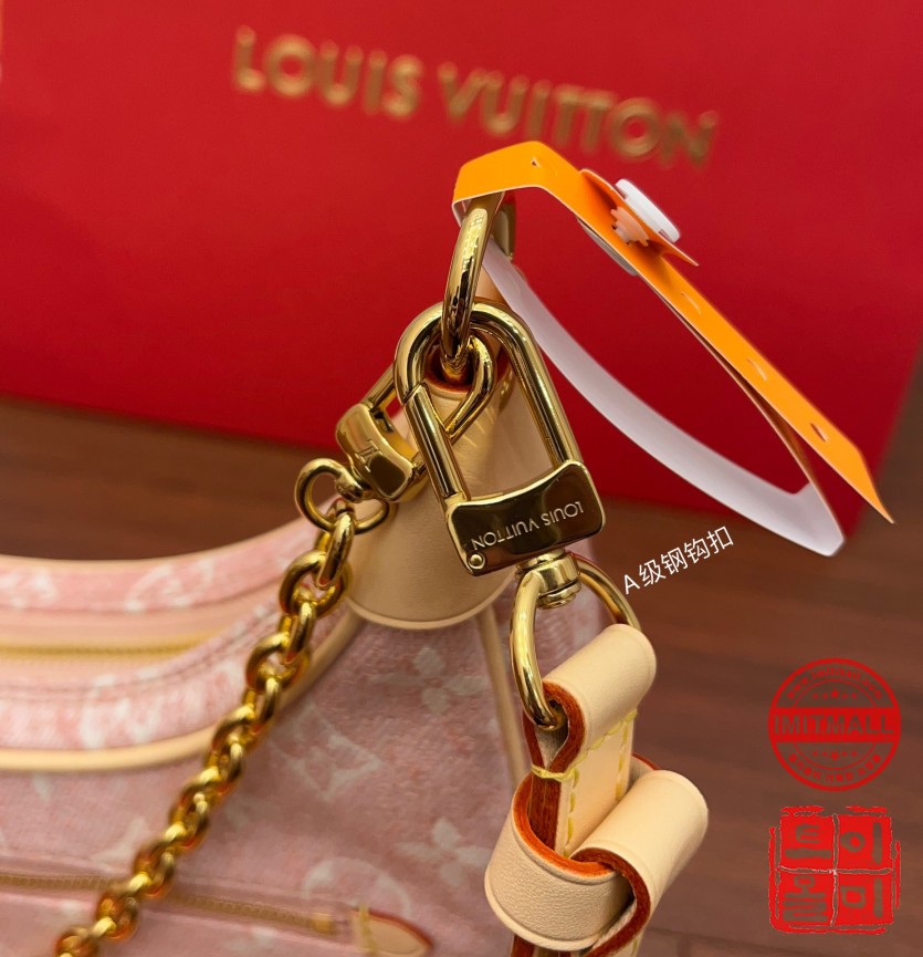 louis_vuitton_xxxxx_big_00004.jpg