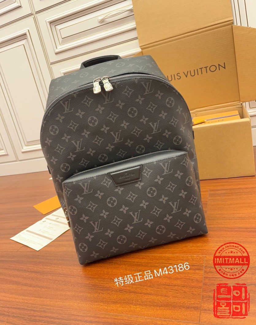 louis_vuitton_xxxxx_big_00001.jpg