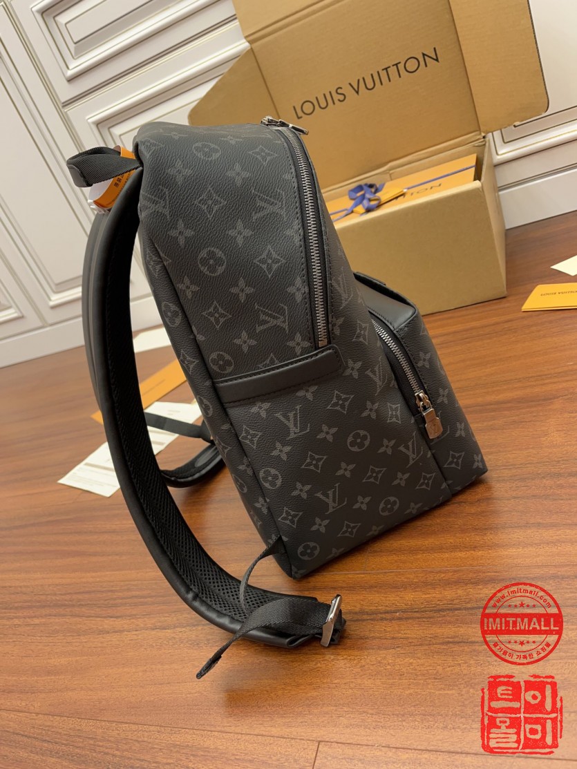 louis_vuitton_xxxxx_big_00016.jpg